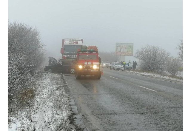 Мъж е загинал при катастрофа на главен път София