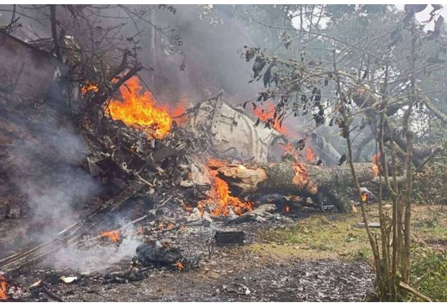 Катастрофиралият хеликоптер на индийските ВВС