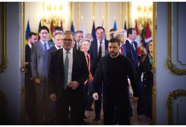 Киър Стармър британският премиер заяви че не приема твърденията че