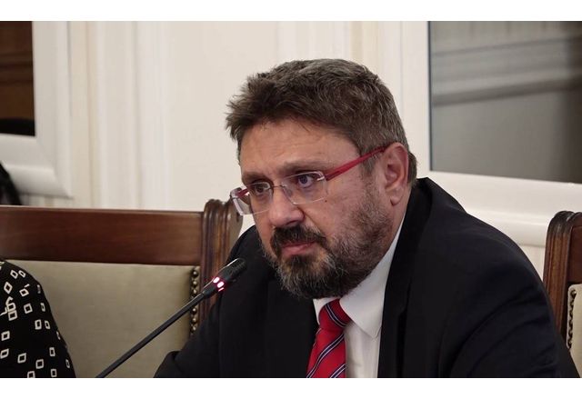 Единодушно със 170 гласа за парламентът избра Кирил Вълчев за