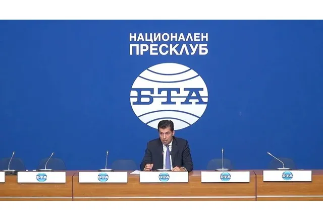 Кирил Петков обяви че подава оставка като съпредседател на Продължаваме