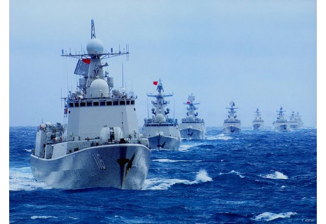 Китайски военни кораби