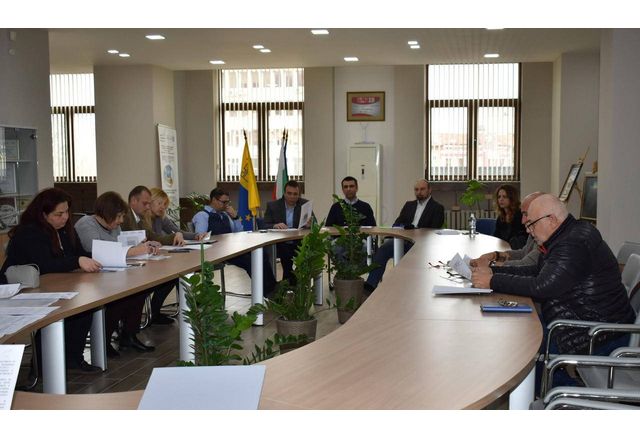 Кметът на Асеновград д р Христо Грудев проведе консултации за
