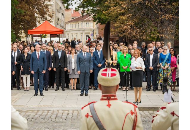 ГЕРБ СДС се регистрира в Общинската избирателна комисия София за участие на