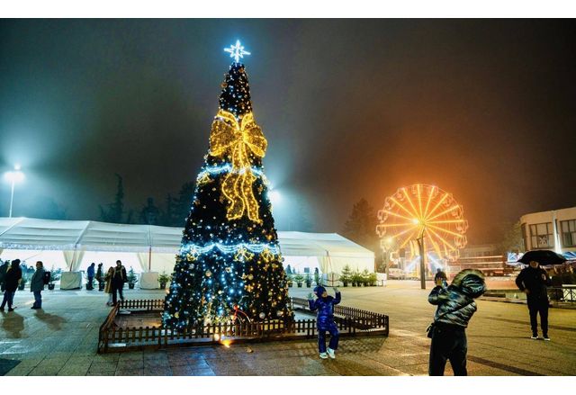 Началото на коледно новогодишните празници във Враца ще бъде поставено на