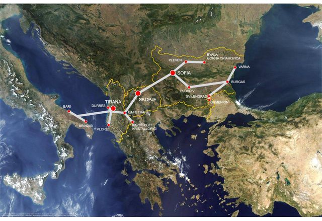 Коридор 8 който свързва България и Албания през РС Македония