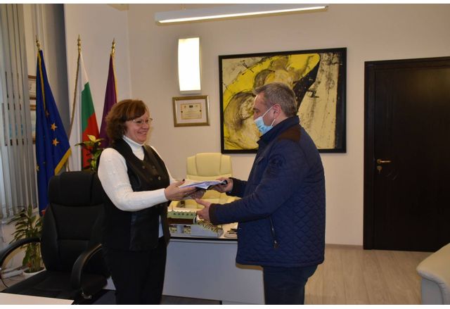 Община Ловеч подписа договор за СМР с фирмата изпълнител ВЕМАТ