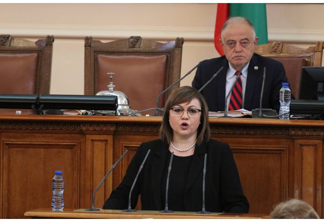 Председателят на БСП Корнелия Нинова разкритикува по bTV остро намерението