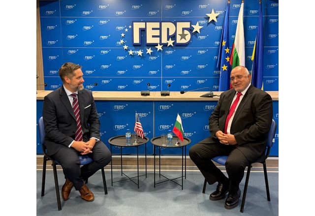 Бойко Борисов се срещна с Кристофър Смит Заместник помощник държавният