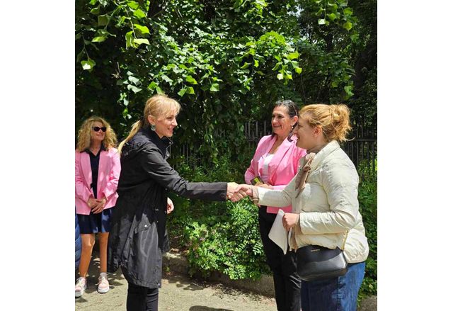 По случай Световния ден за дарителство на майчина кърма –