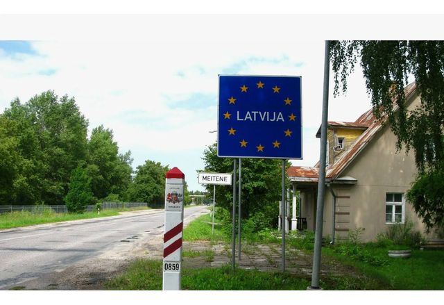 Латвийска граница