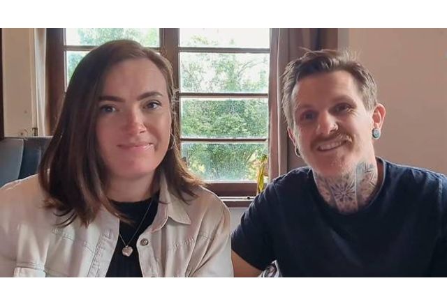 Докато мнозина българи заминават да живеят във Великобритания стотици британски