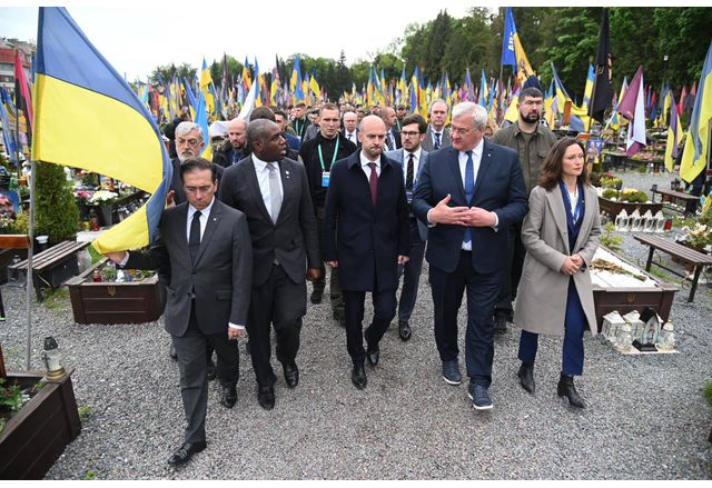 Европа подкрепи днес създаването на специален трибунал който да преследва