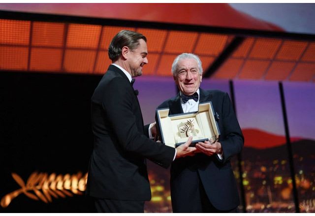 Холивудската звезда Робърт де Ниро получи почетна награда Златна палма