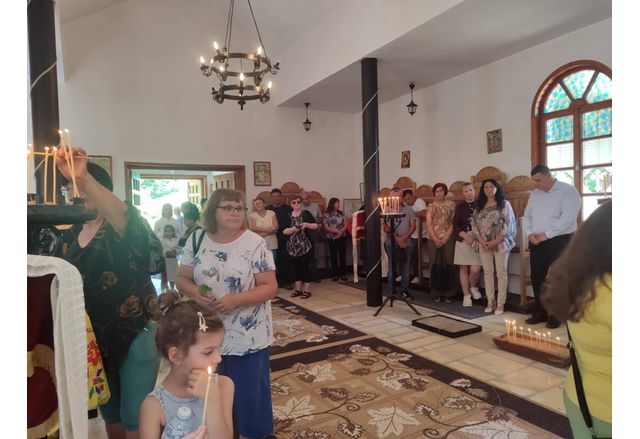 На 8 ми юни Православната църква отбелязва празника Света Троица