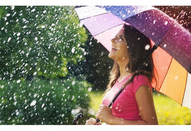 Облаци и превалявяния се очакват над Западна България Днес и