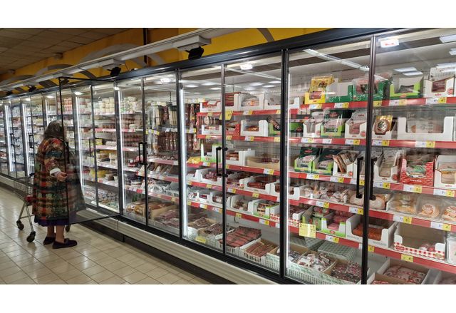 Масирана съвместна проверка на БАБХ НАП и КЗП в хранителните