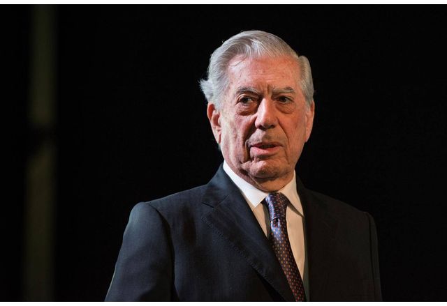 Нобеловият лауреат за литература Марио Варгас Льоса е починал на