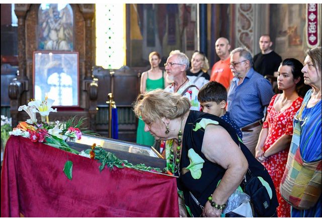 На 24 юни 2025 г вторник чудотворната икона с мощите