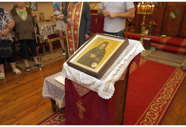 Чудотворна икона на св. Никифор Прокажения е изложена за поклонение в мездренския храм "Св. Георги" 