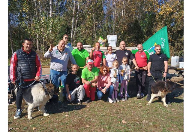 Киноложка изложба на уникалната порода Българско овчарско куче БОК се