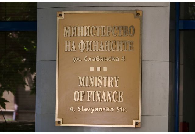 Увеличаване на държавния дълг на България до 54 2 млрд