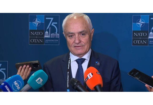 30 увеличение на заплатите в Българската армия е достатъчно като