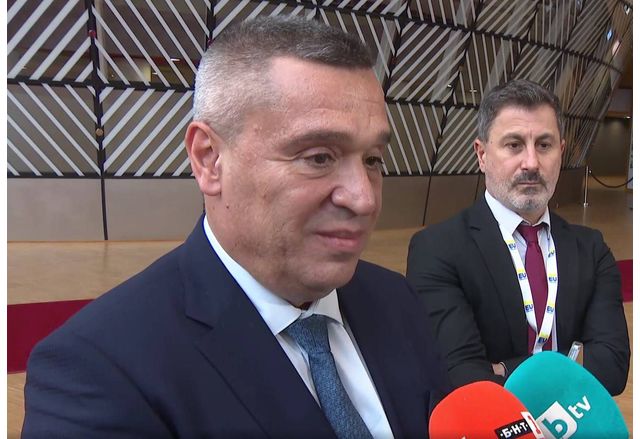 Министърът на земеделието и храните д р Георги Тахов ще даде