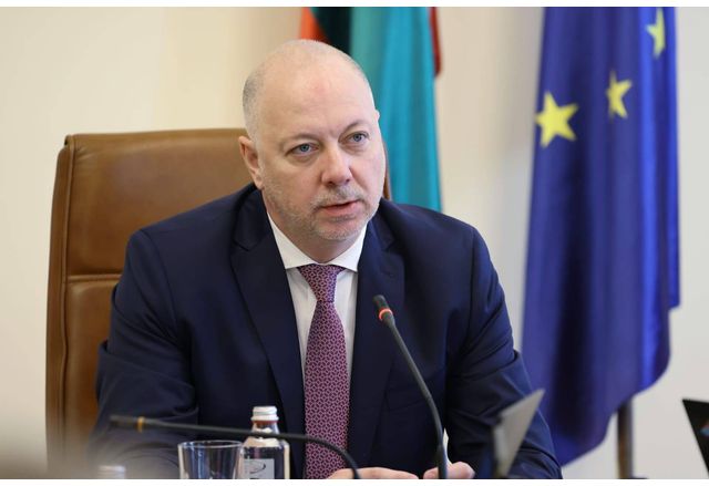 От днес започва разглеждането в парламента на законите за държавния