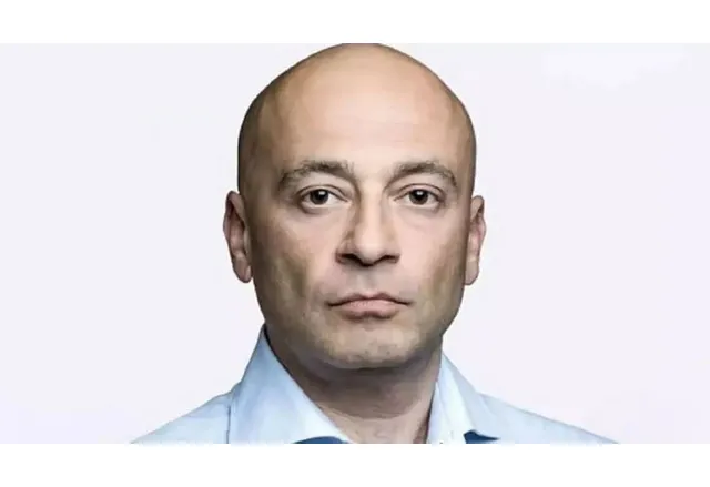 Михаил Кенин