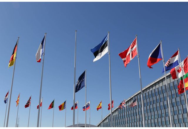 Белгийският премиер Барт де Вевер и държавният секретар на САЩ