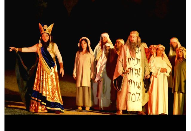 След дълго отсъствие на бургаска сцена, "Набуко" се завръща с гост-диригент, прекрасни солисти и мултимедийна среда