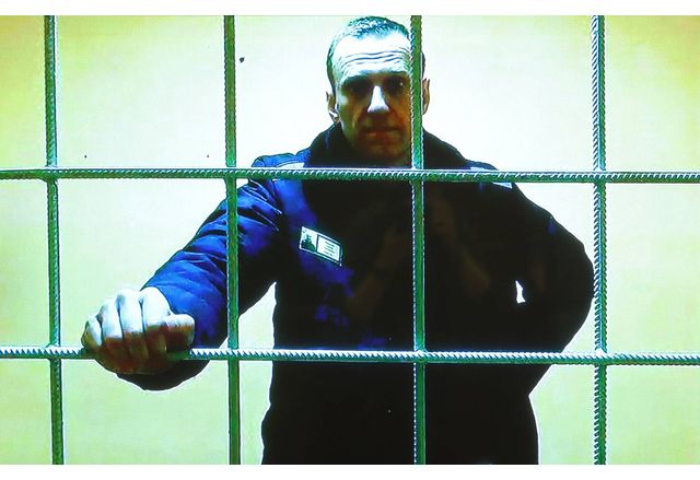 Лаборатории в две западни страни независимо една от друга потвърдиха