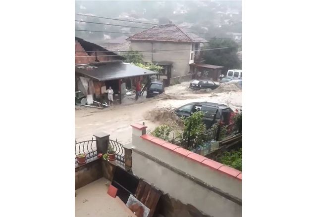 Наводнение в Котел
