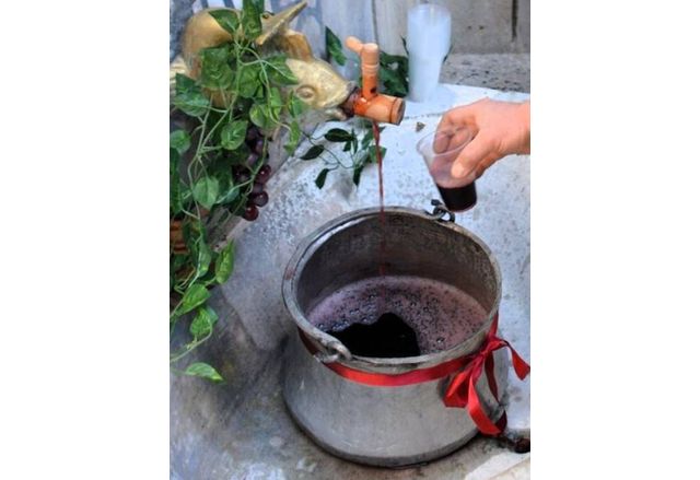 Националният поетичен конкурс за любовна лирика Наздравица за любовта ще