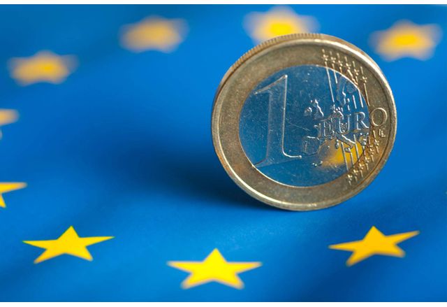 Нестабилно правителство в България ще подкопае влизането в еврозоната