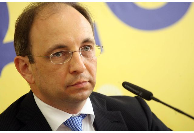 Бившият вицепремиер Николай Василев коментира в БНТ темата Свършиха ли