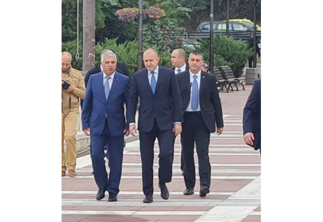 Николай Шушков и Румен Радев