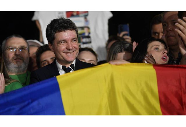 Парламентарните избори в Молдова представляват спор между Изтока и Запада