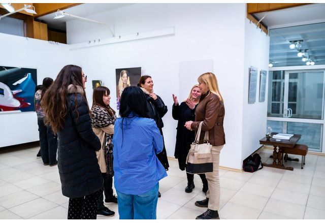 Изложба на осем млади художници в Нова Загора