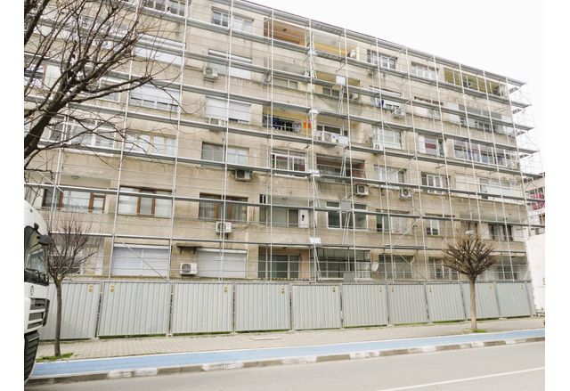 Започна обновяване на трета жилищна сграда в Нова Загора