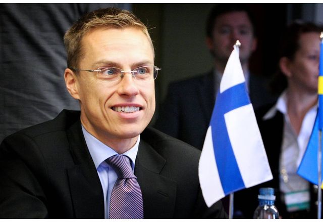 Консерваторът Александър Стуб печели президентските избори във Финландия след като