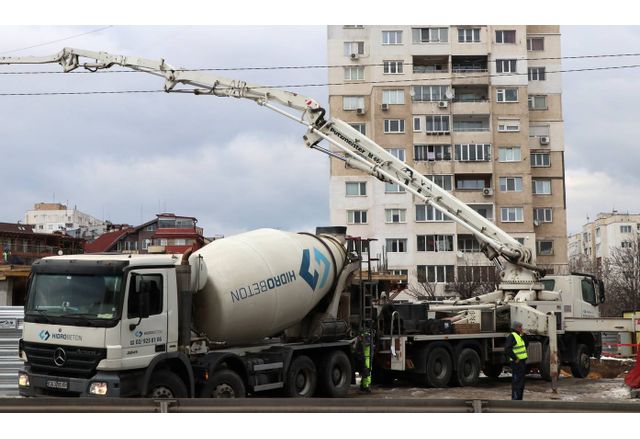 Ново строителство, наливане на бетон