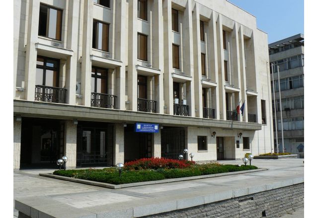 Пребиха 40 годишен мъж пред магазин в Горна Оряховица съобщиха от