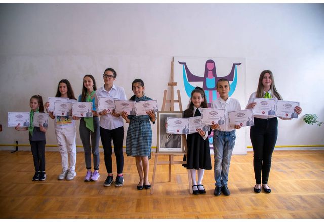 Общински детски конкурс-рецитал на Вазови творби в Мездра