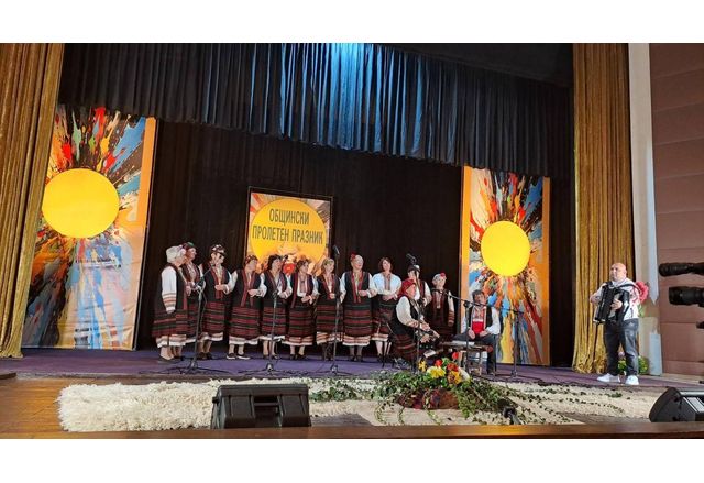 Самодейци от града и населените места на Враца са част