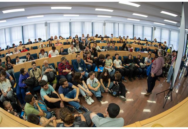 95 ученици от 12 области на страната се състезаваха на