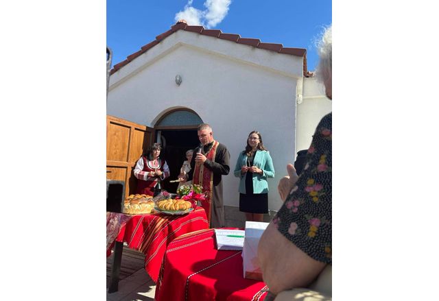 С тържествена церемония и в присъствието на жители и гости