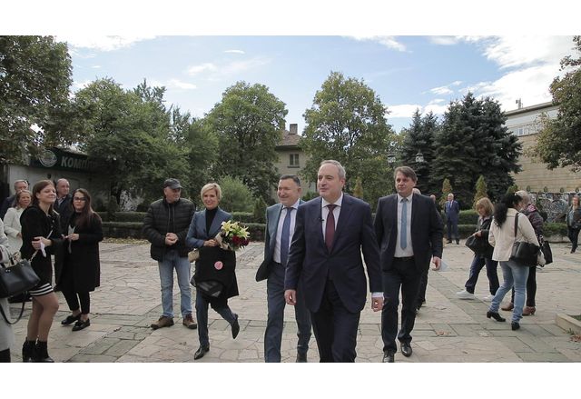 Откриване на кампанията на проф. Анастас Герджиков и полк. Невяна Митева