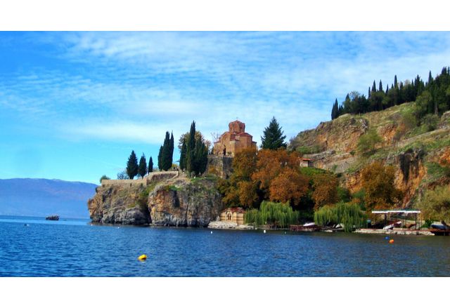 52 годишен българин е иззчезнал след гмуркане в Охридското езеро съобщи